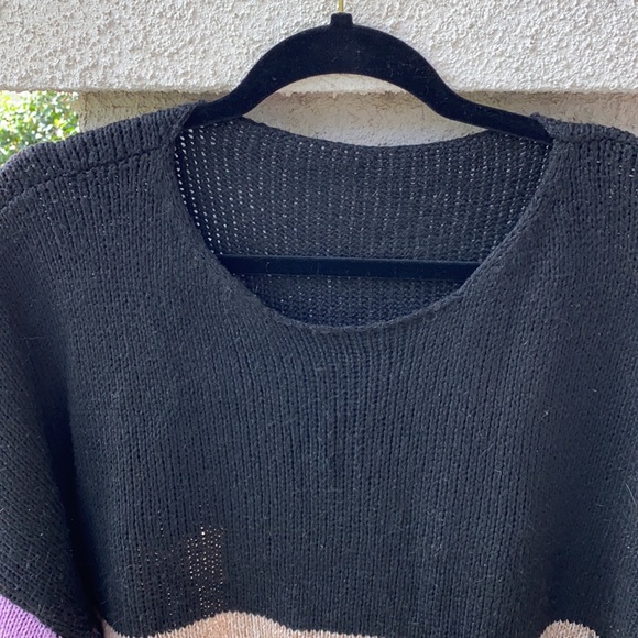 Drop shoulder sweater - Picture 2 of 5